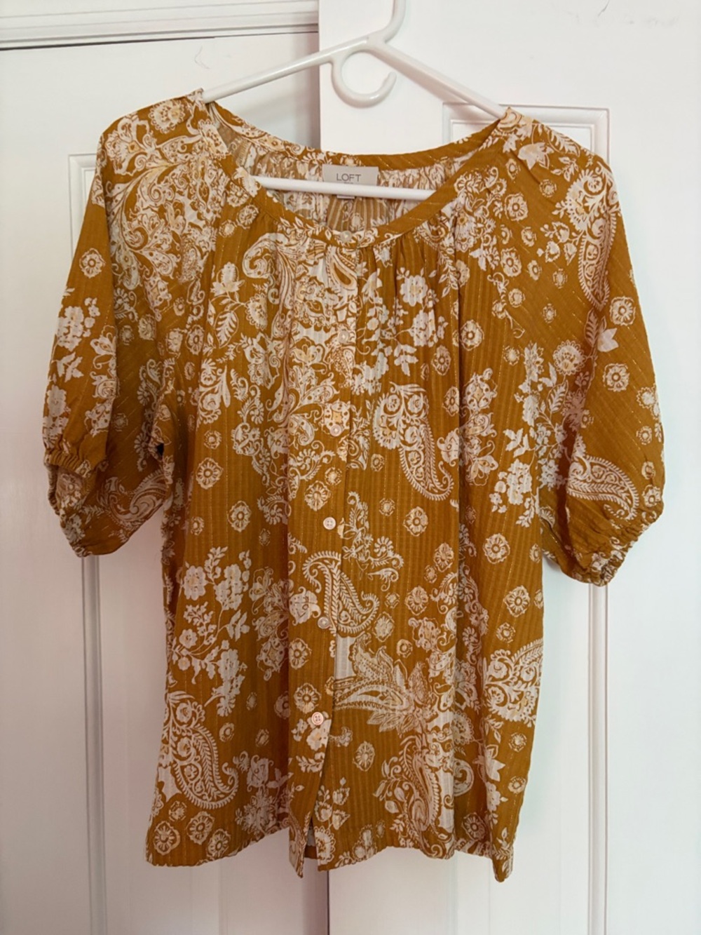 LOFT Mustard Yellow Paisley Short raglan-Sleeve Blouse